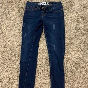 Stretchy skinny jeans